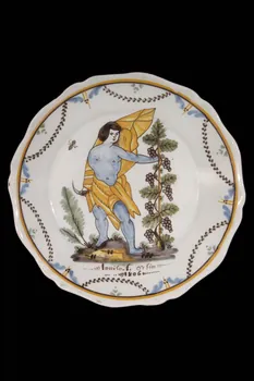 assiette calotte Bourgogne, France 1806 1946.112.8 Photo