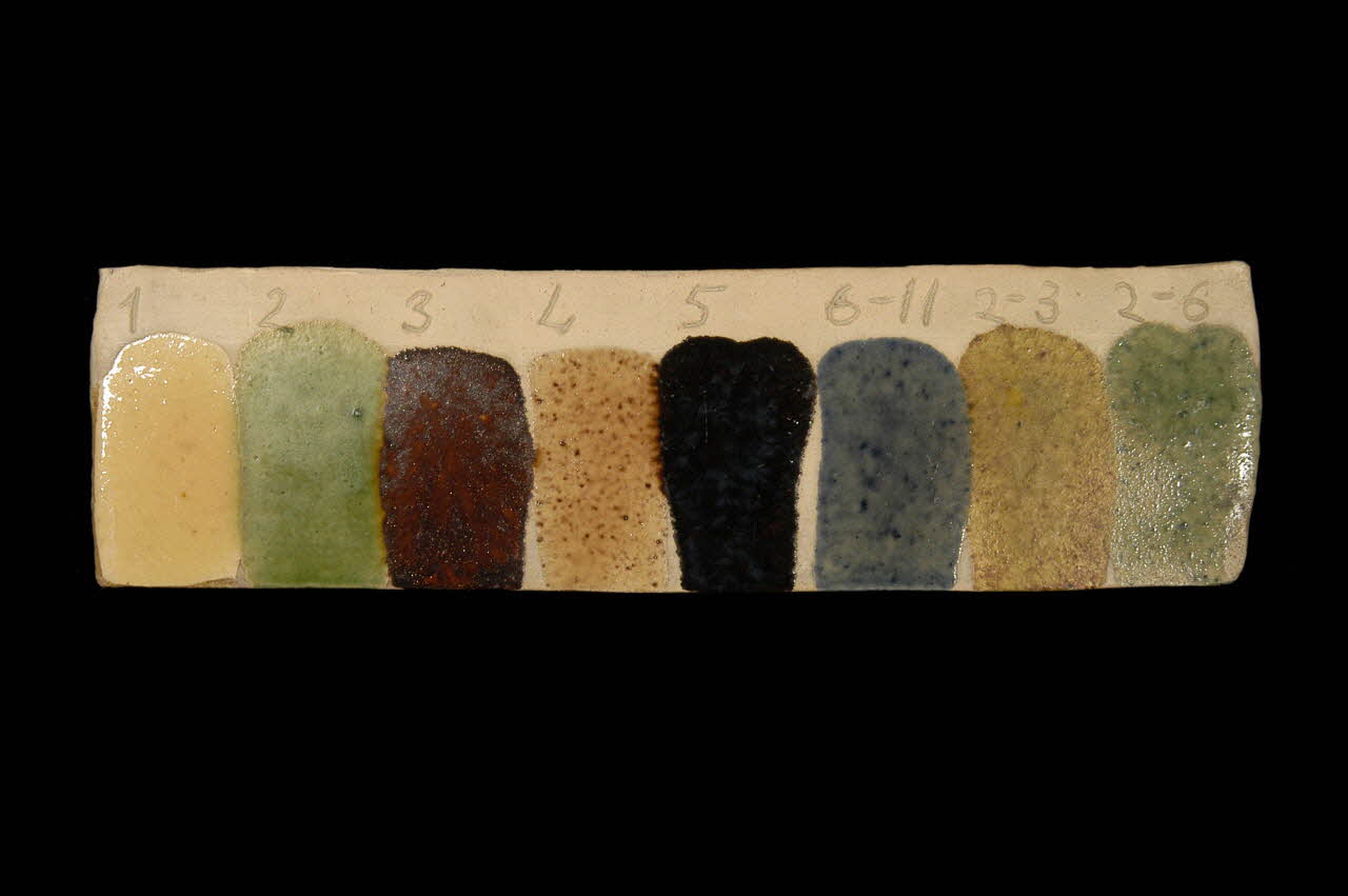 Claude Marti échantillon d'émaux Languedoc-Roussillon, France 1900 1946.32.45 Photo