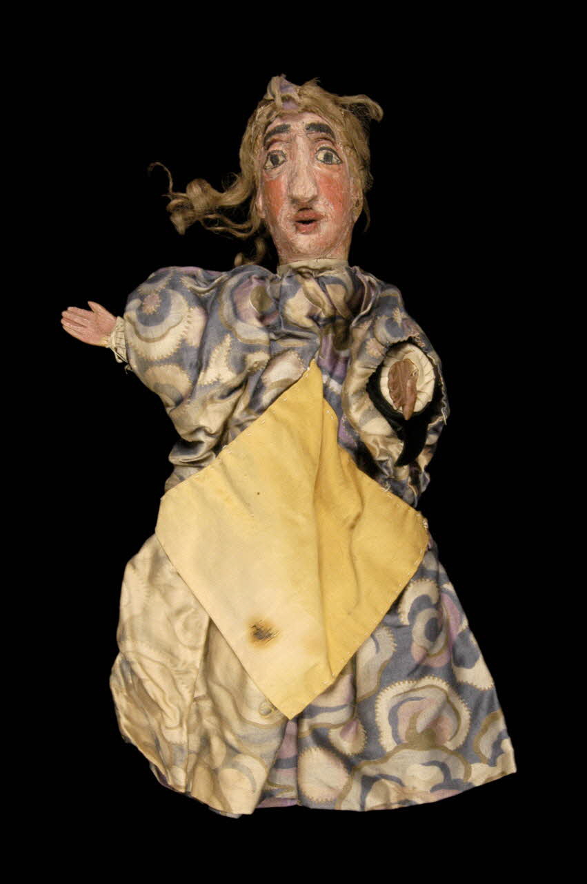 Neron De Bellencourt marionnette à gaine Femme Île-de-France, France 1868 1948.19.6 Photo