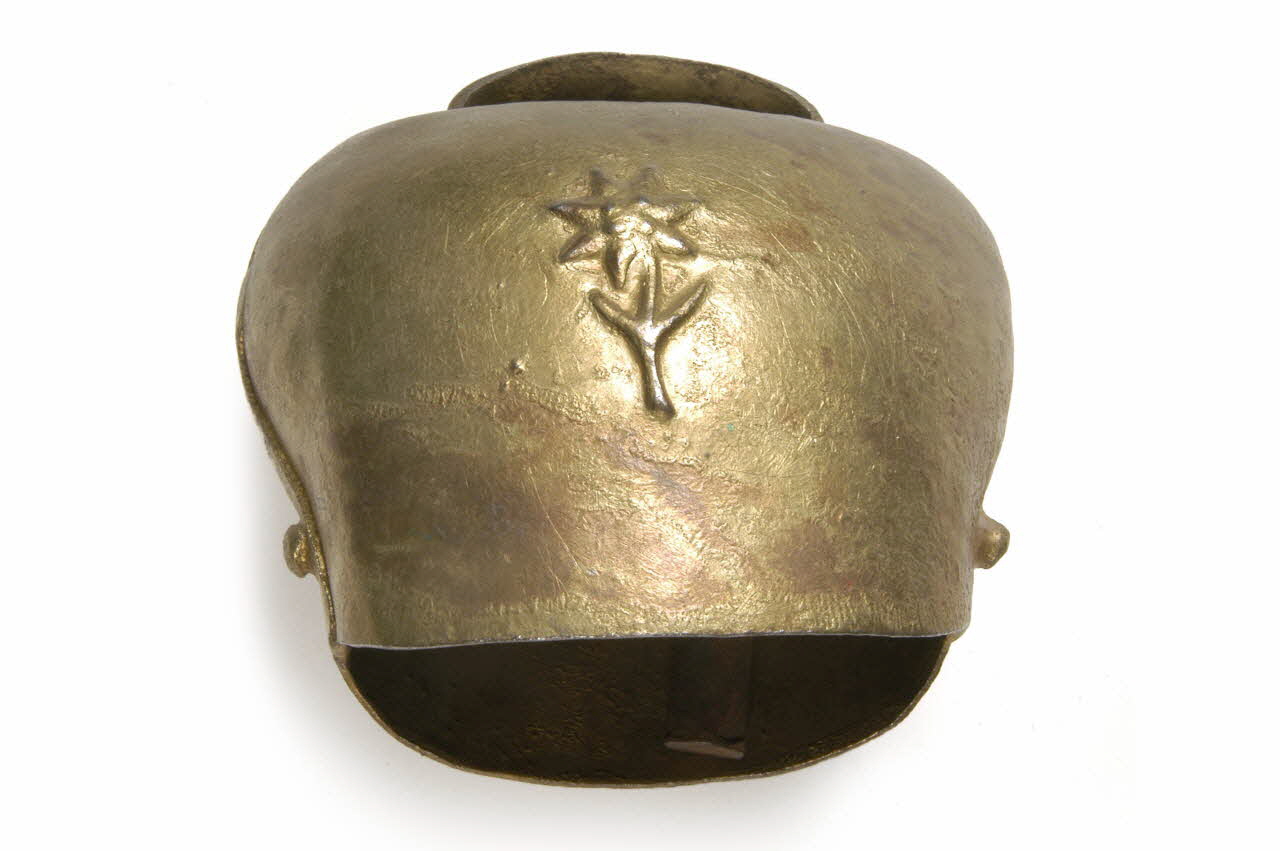 CLOCHE DE VACHE DMH1948.84.1  Photo