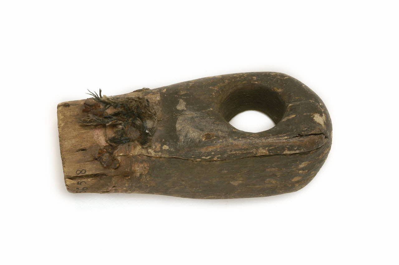 main de marionnette 1951.56.58 Photo