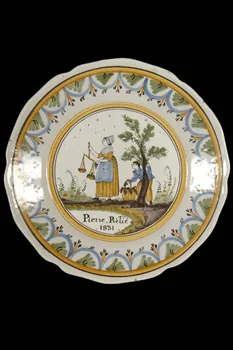 assiette calotte Bourgogne, France 1831 1952.108.6 Photo