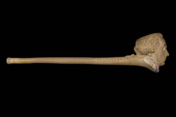 fourneau de pipe Robespierre 1955.45.181 Photo