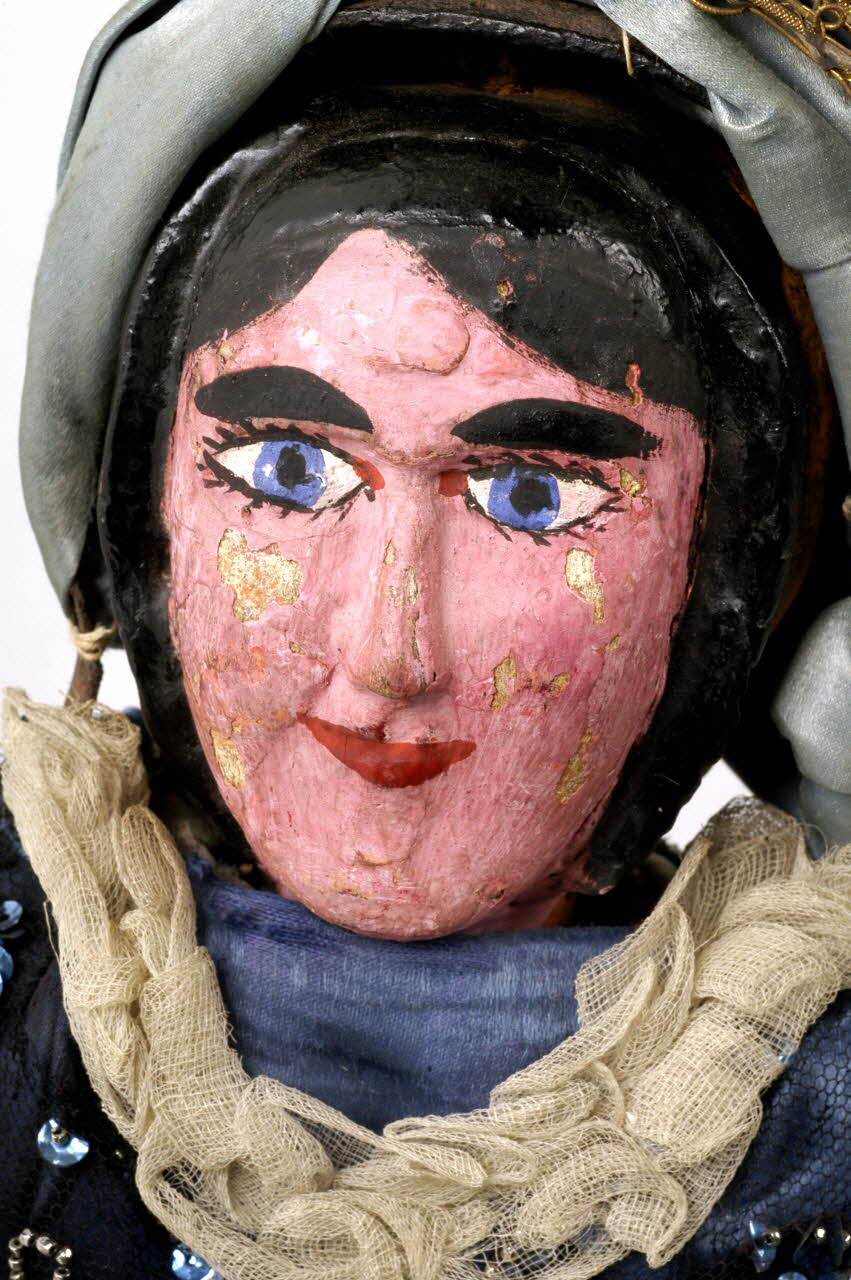 marionnette à fils La femme aux trois visages 1956.73.9  Photo