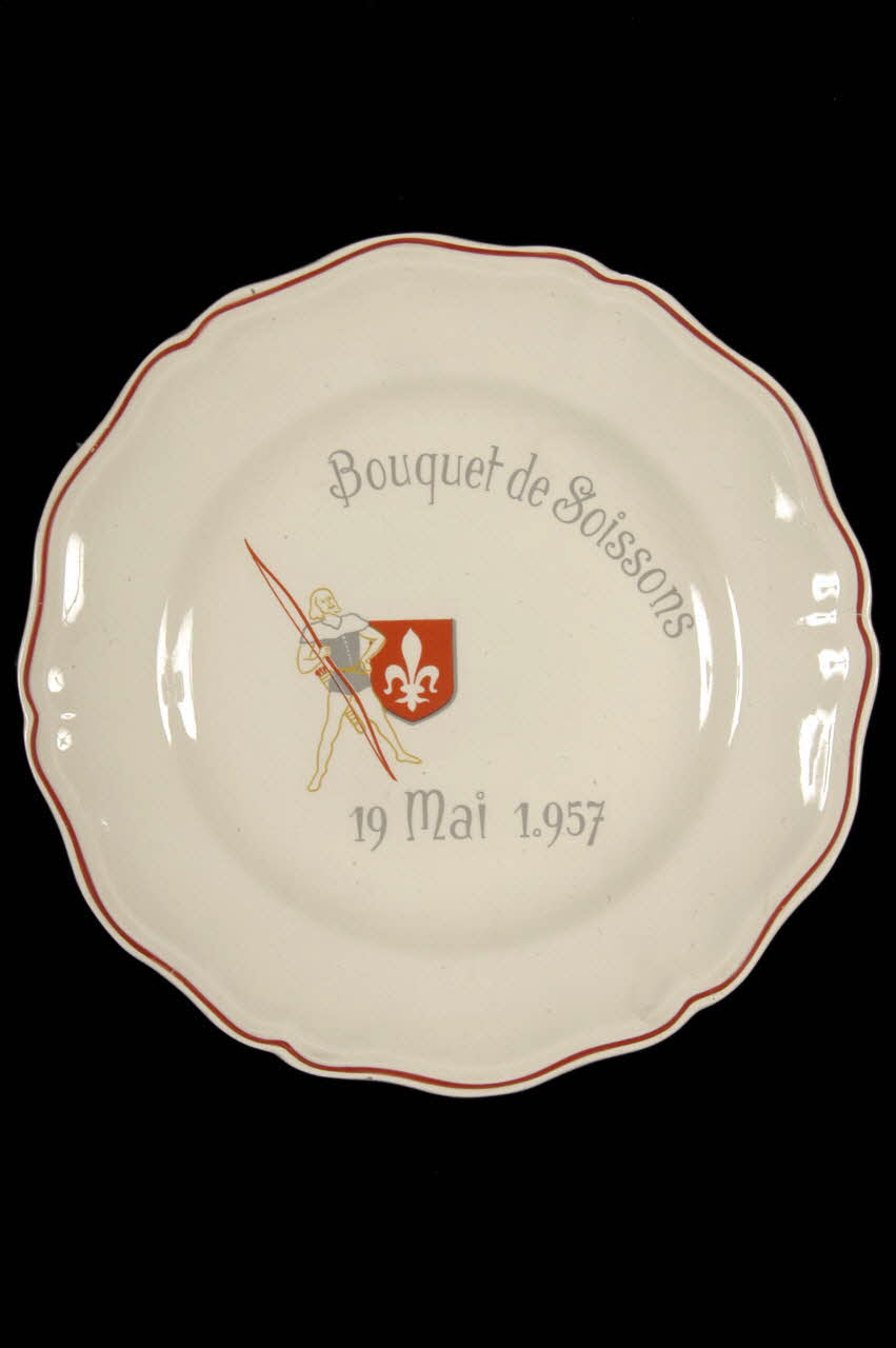 assiette plate Lorraine, France 1957 1957.55.2 Photo