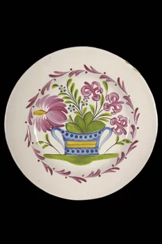 assiette plate 1957.95.17 Photo