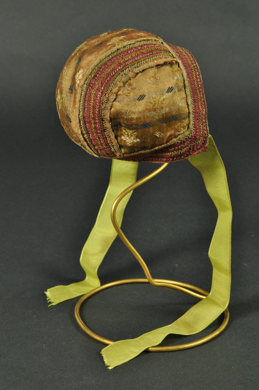 bonnet d'enfant 1957.155.742 Photo Mucem