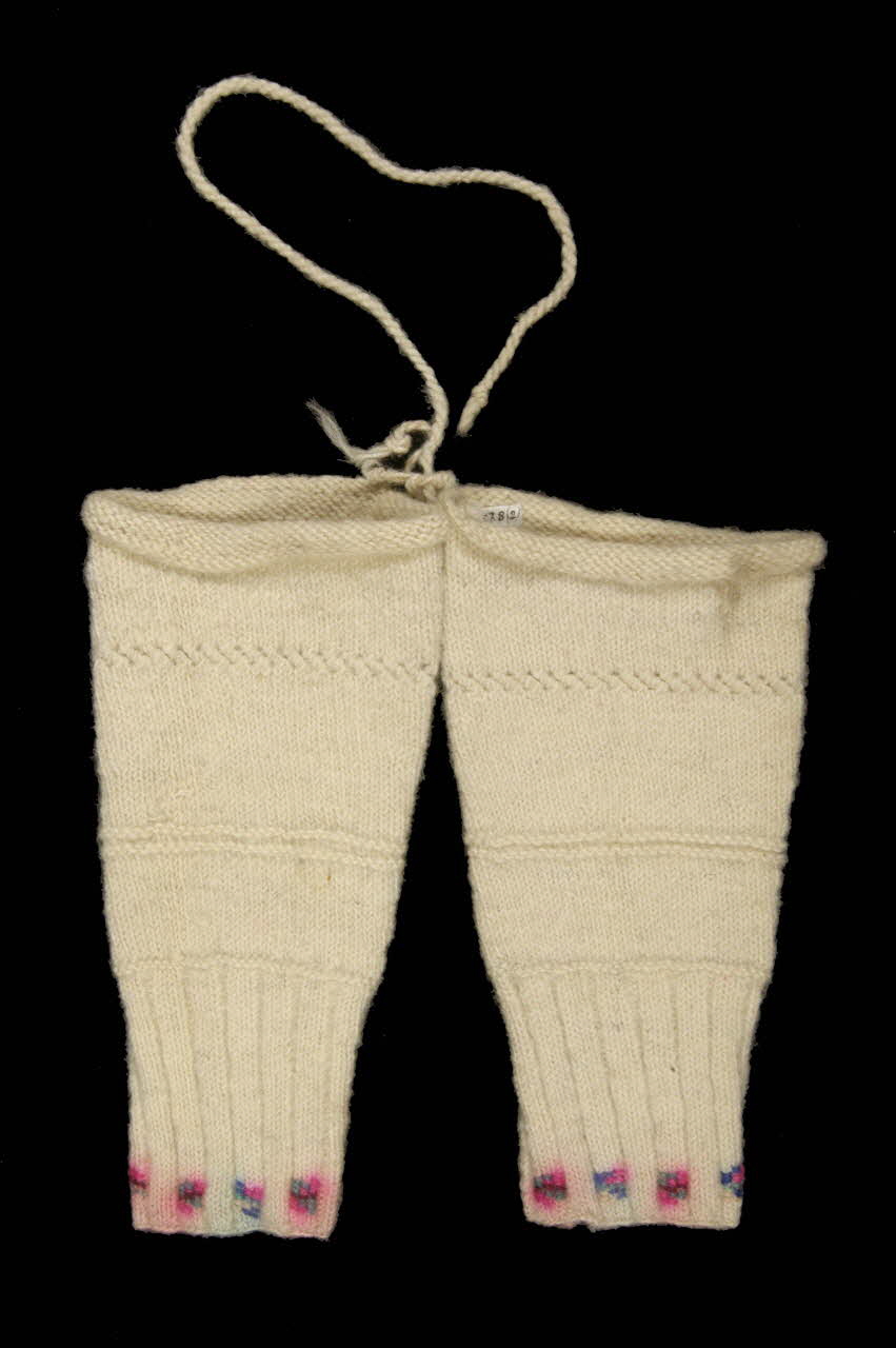 PAIRE DE MANCHES DMH1958.37.8.1-2 Photo