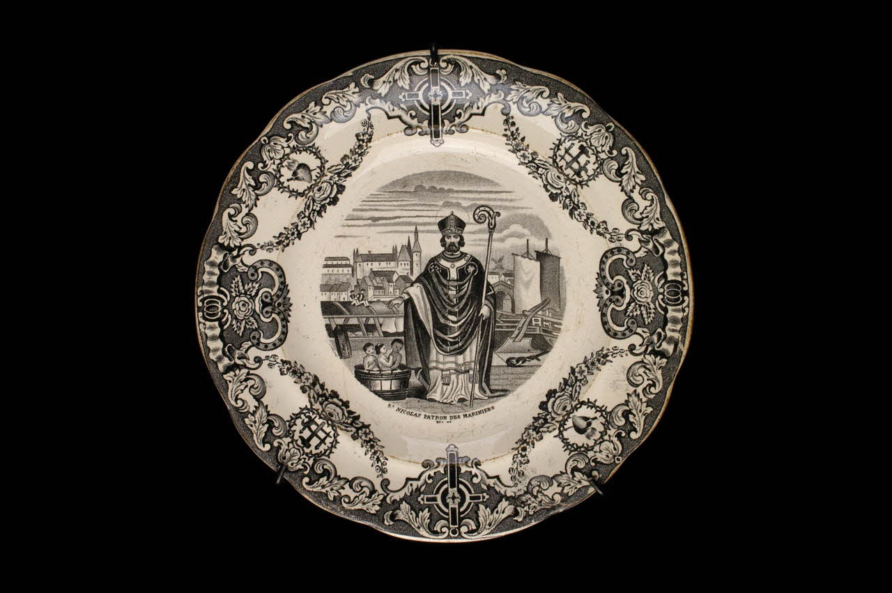 assiette plate 1959.105.10 Photo