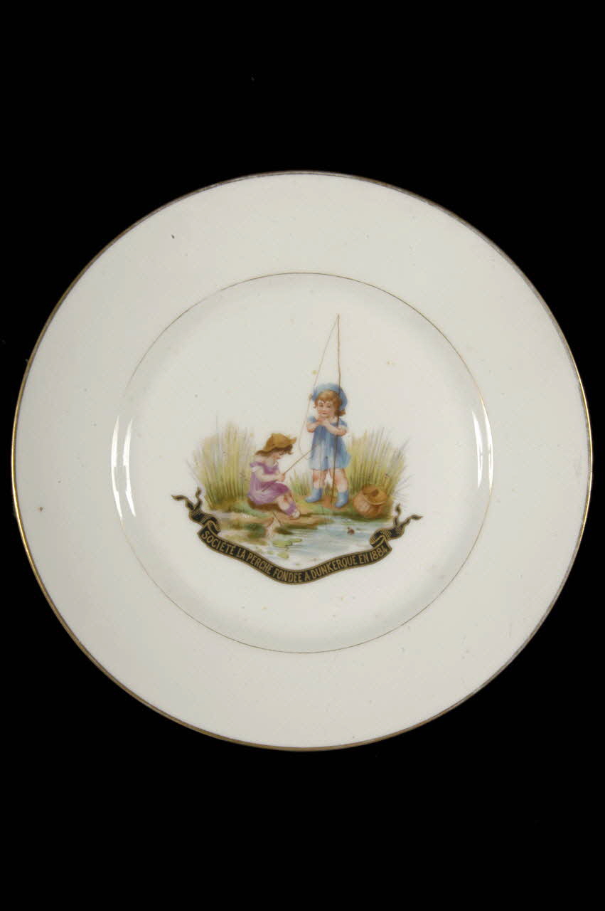 assiette plate Île-de-France, France 1875-1925 1959.105.12 Photo