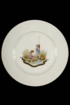 assiette plate Île-de-France, France 1875-1925 1959.105.12  Photo