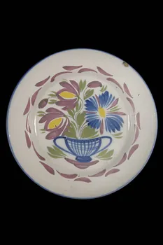 assiette plate 1959.21.4 Photo