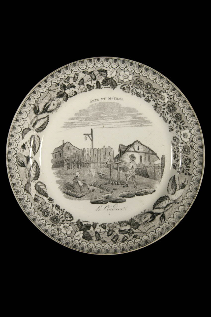 assiette plate 1960.13.4 Photo