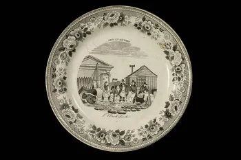 assiette plate 1960.41.1 Photo