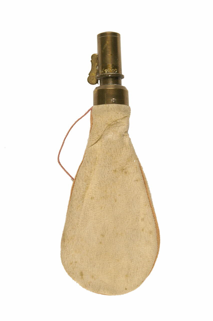 poire à poudre 1960.58.72 Photo