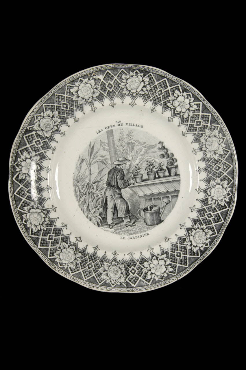 assiette plate 1961.16.11 Photo