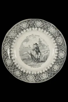 assiette plate 1961.16.5 Photo