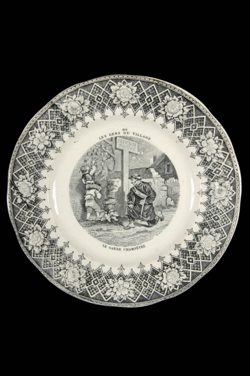 assiette plate 1961.16.7 Photo
