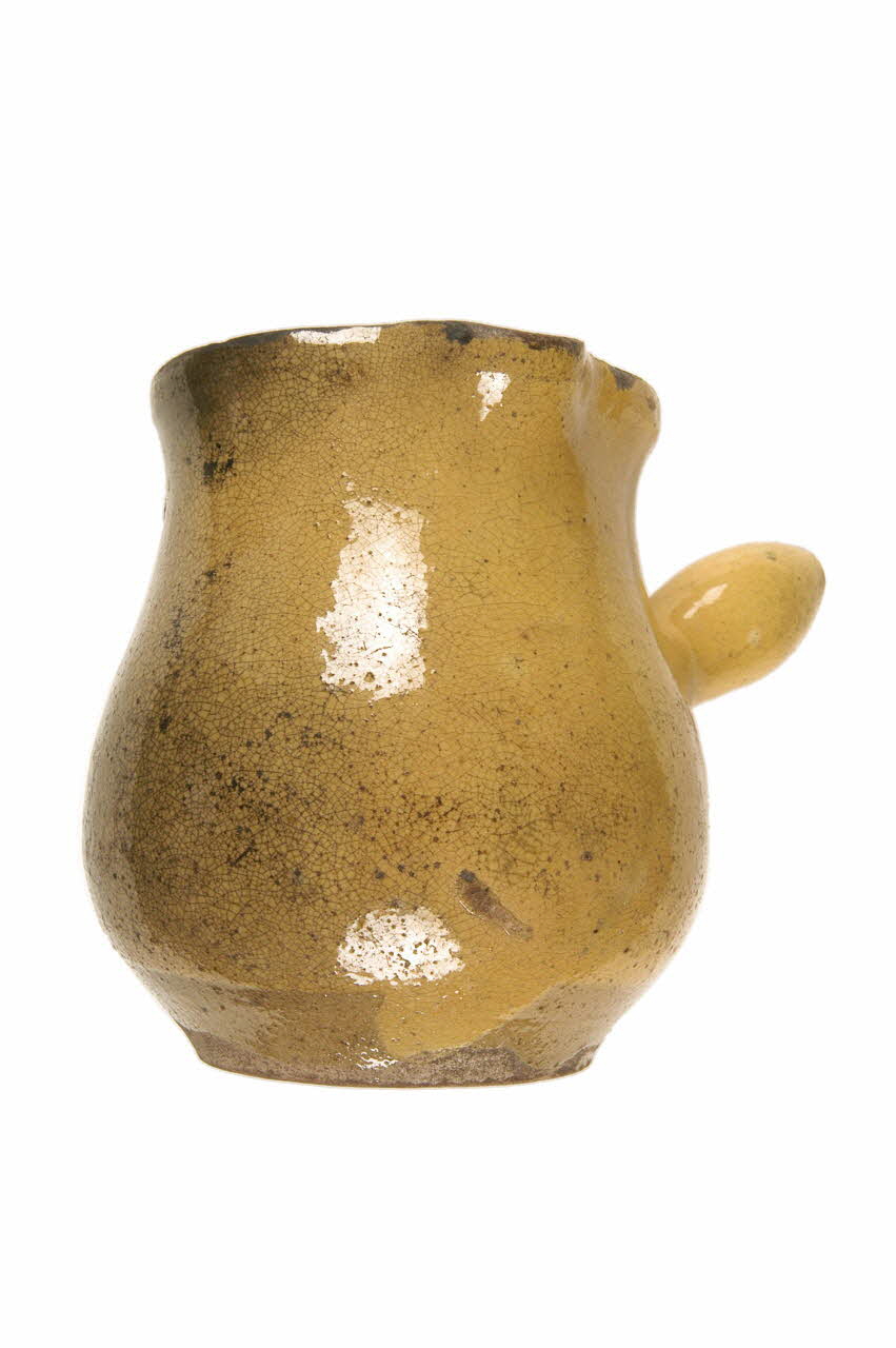 pot Languedoc-Roussillon, France 1961 1961.30.31 Photo