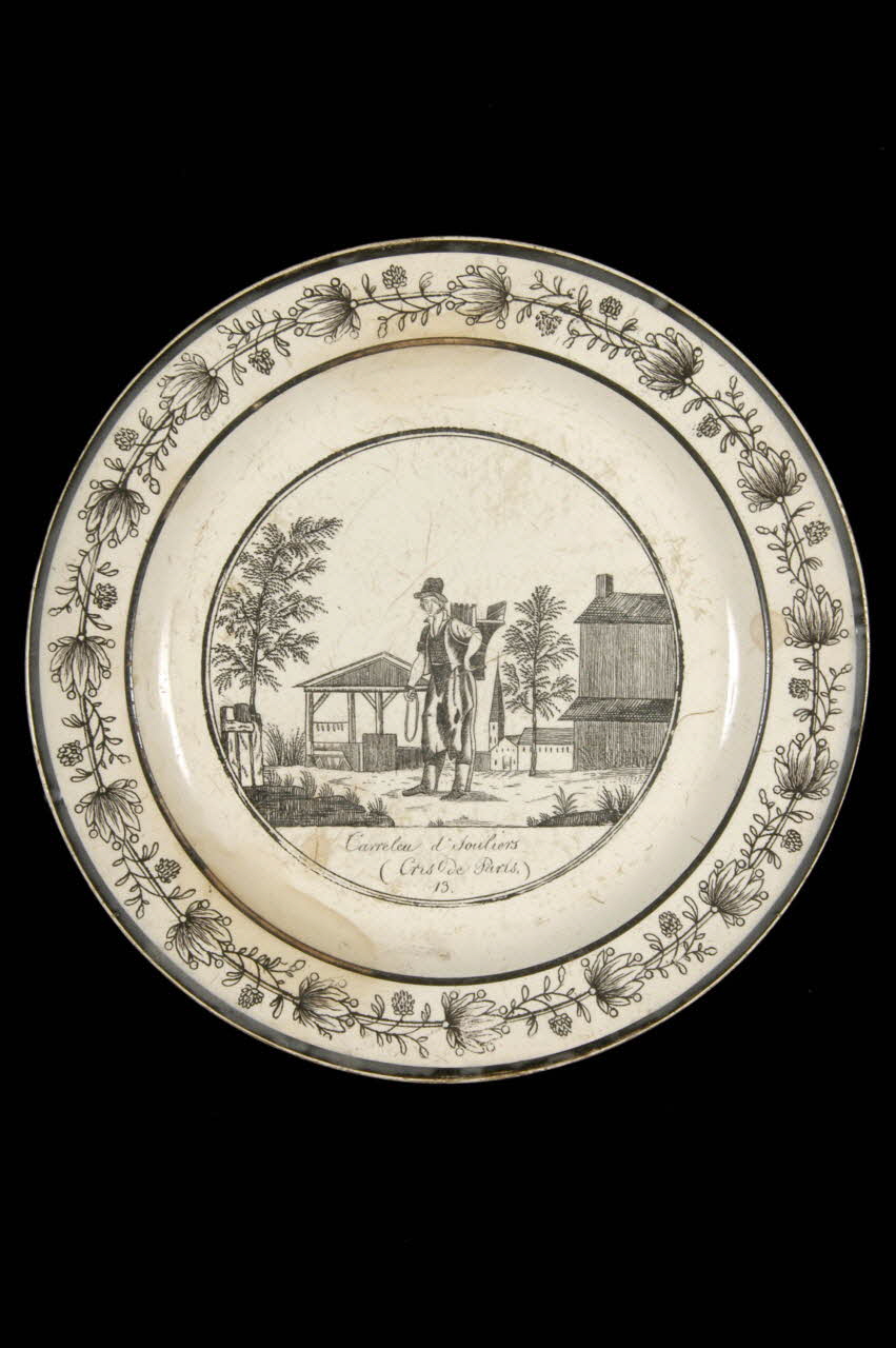 assiette plate 1961.40.11 Photo