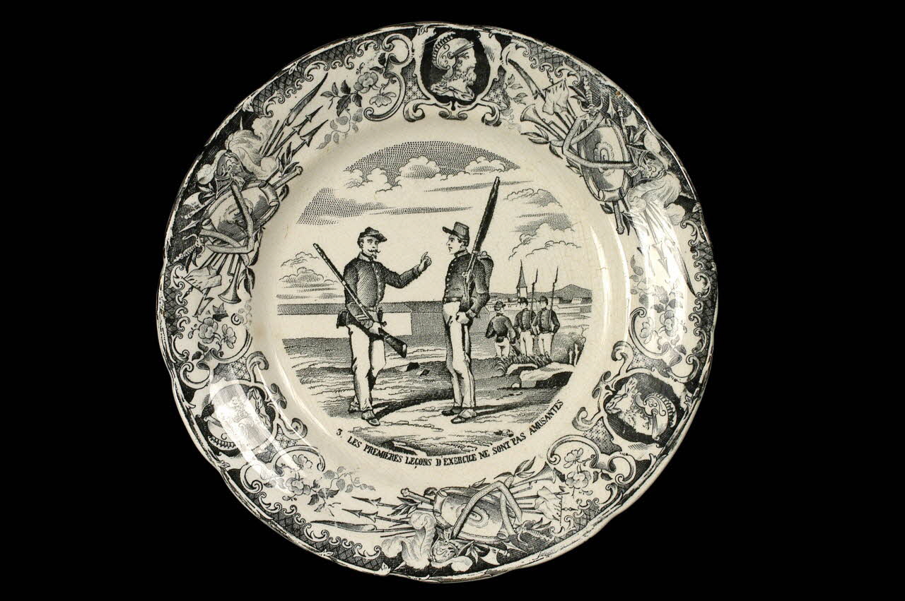 assiette plate 1961.55.4 Photo