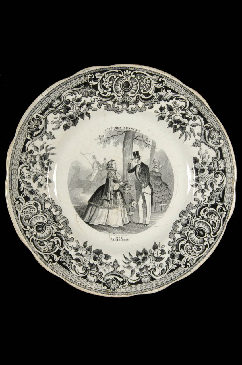 assiette plate 1963.129.4 Photo
