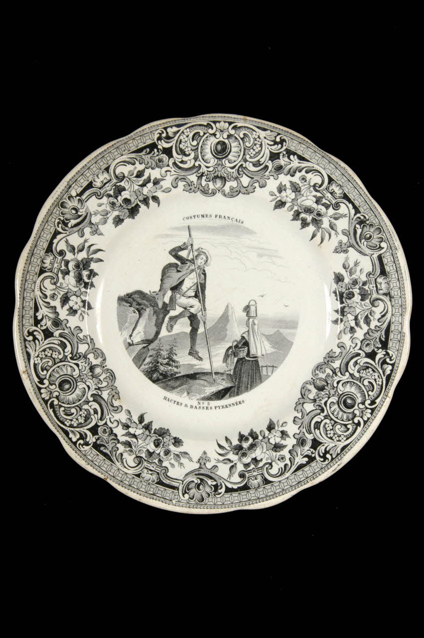 assiette plate 1963.129.7 Photo