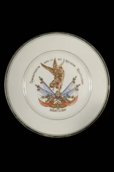 assiette plate Nord-Pas-de-Calais, France 1900 1963.133.17 Photo