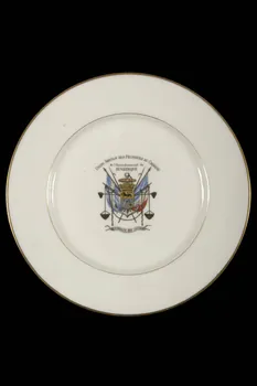 assiette plate Île-de-France, France 1900-1925 1963.133.8 Photo