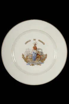 assiette plate Nord-Pas-de-Calais, France 1900-1925 1963.133.9 Photo