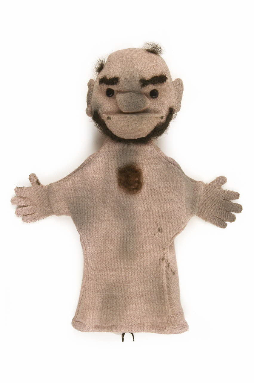 marionnette à gaine Ame rouge 1963.177.9 Photo