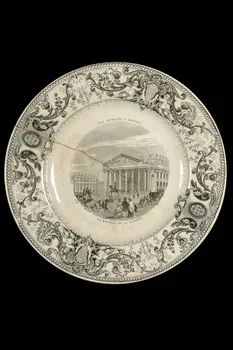 FaïEnces ; Lebeuf Milliet Et Cie assiette plate Picardie, France 1849-1867 1963.48.8 Photo