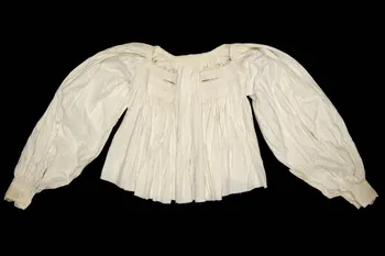 chemise DMH1963.34.2.2 Photo