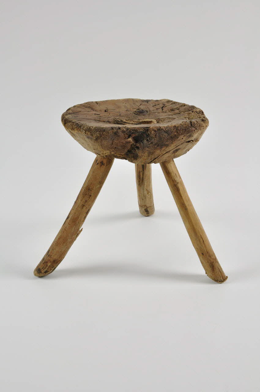 TABOURET A TRAIRE trubes 1960.140.58 Photo Mucem