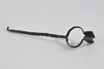 pince à chandelle 1959.128.1 Photo Mucem