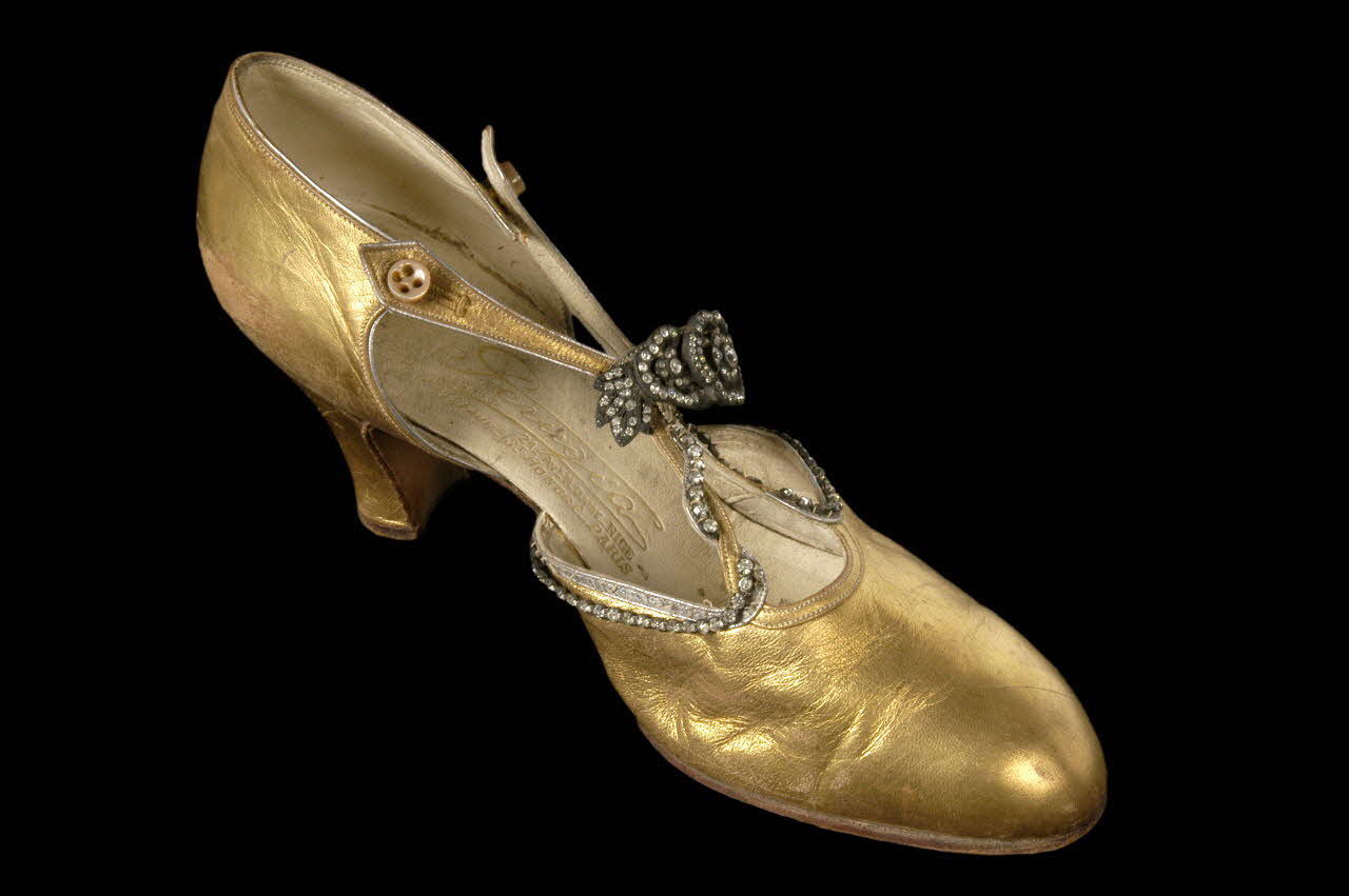 Bally ; André A. Perugia chaussure Île-de-France, France 1920-1950 1965.124.2 Photo