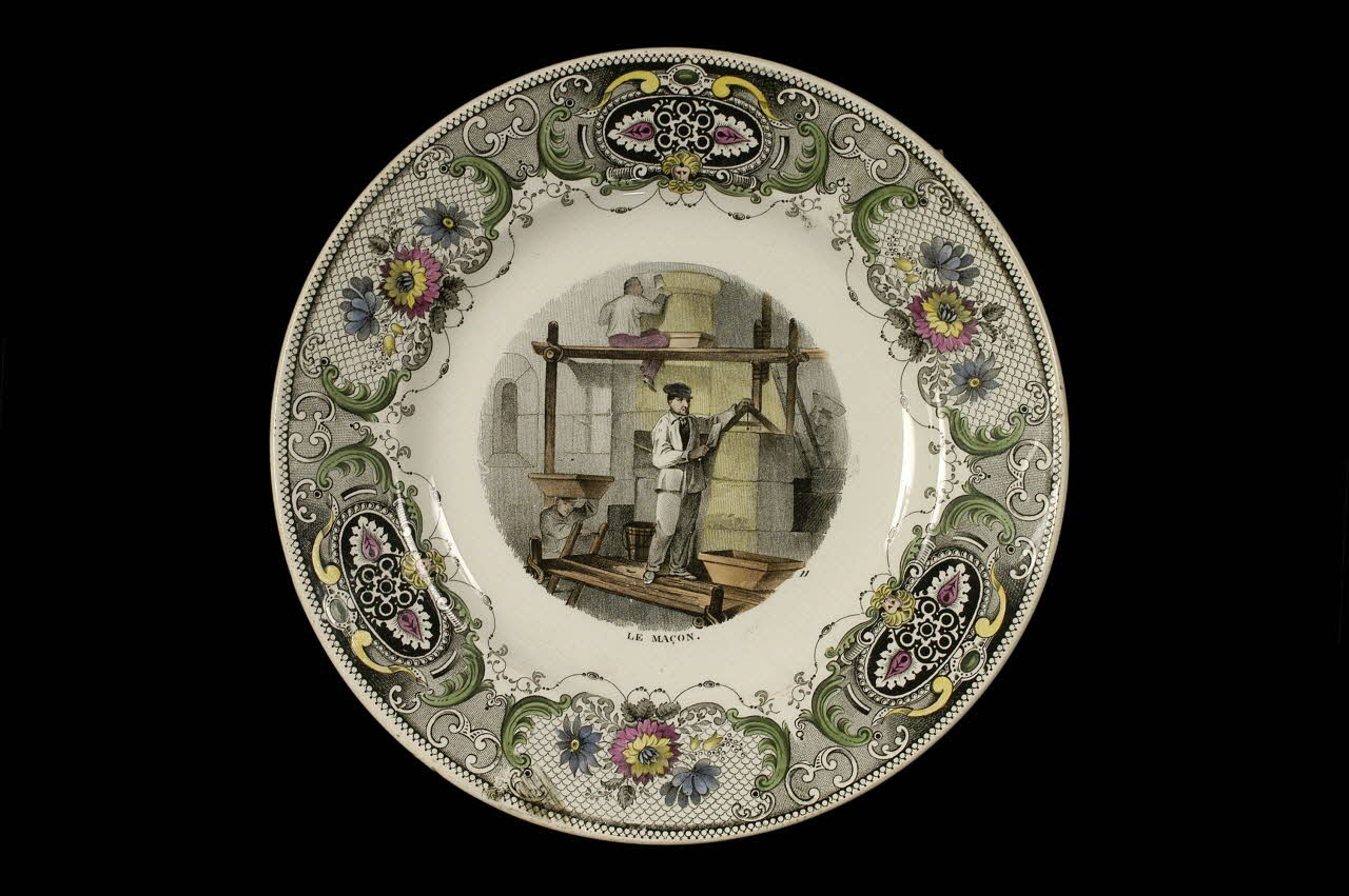 assiette plate 1965.18.9 Photo