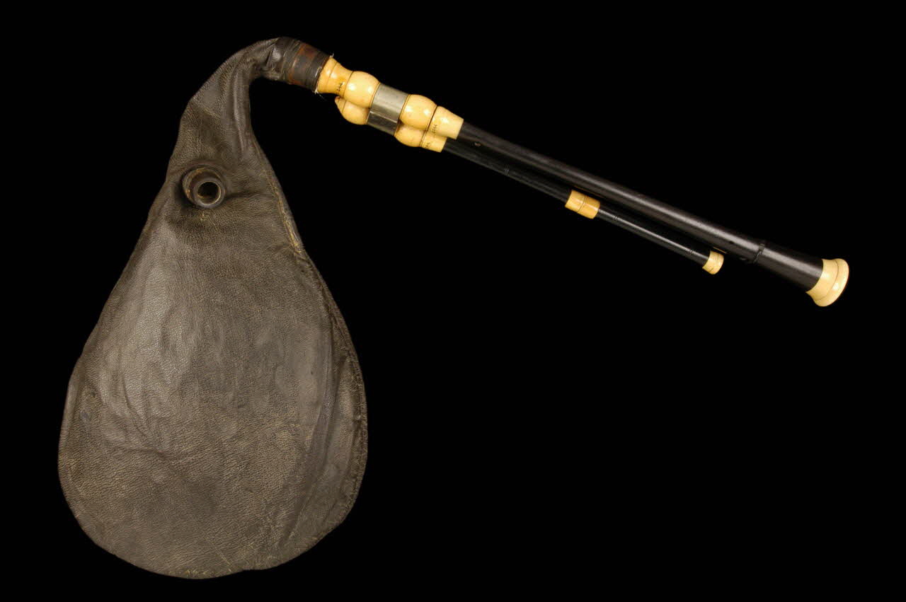 cornemuse cabrette, insuflation à la bouche 1965.50.244 Photo