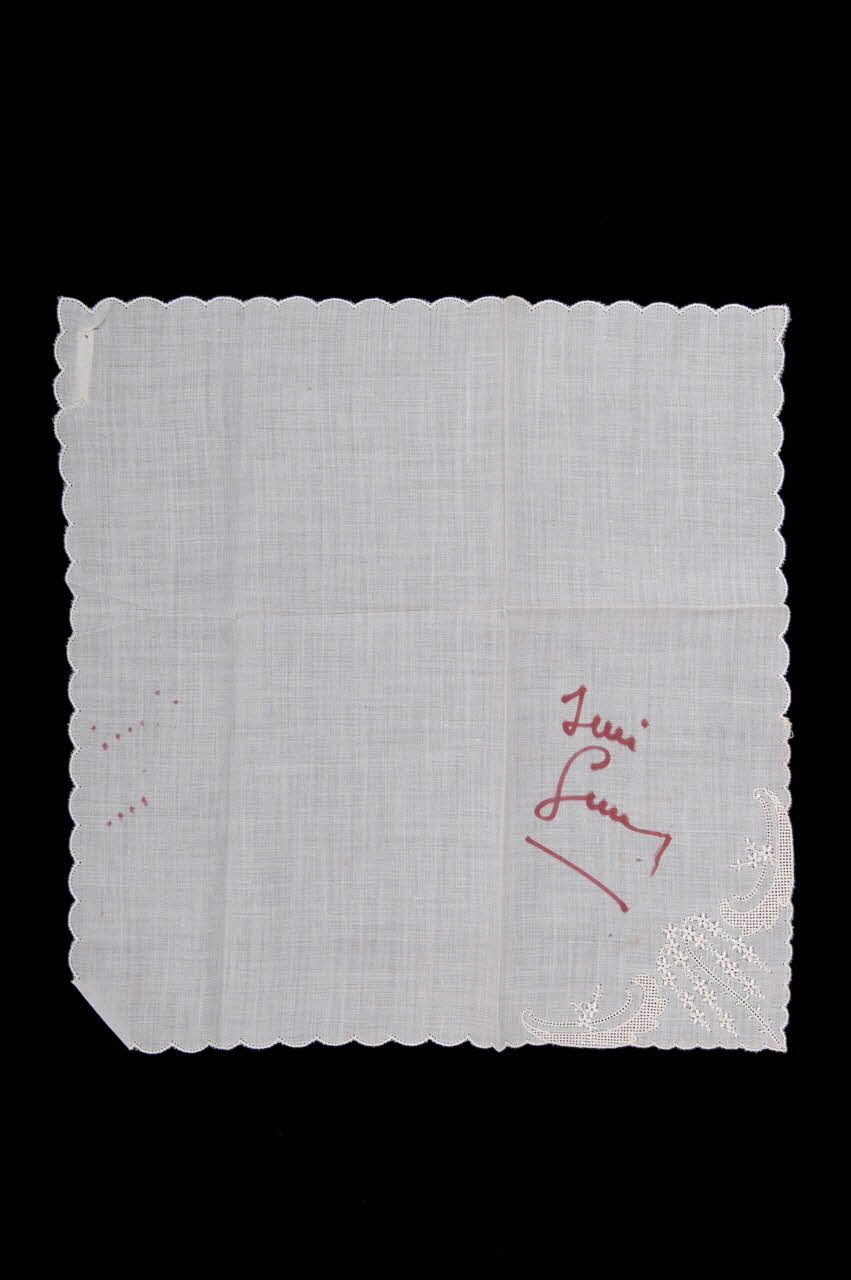 mouchoir 1966.169.1 Photo