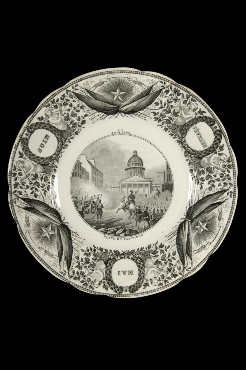 assiette plate 1966.4.4 Photo