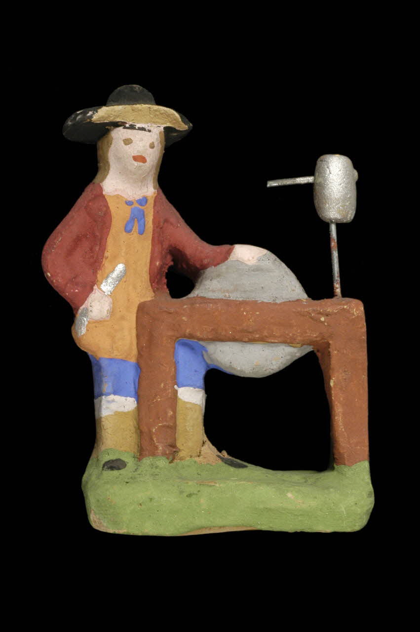 figurine de crèche santon 1910 1966.59.40 Photo