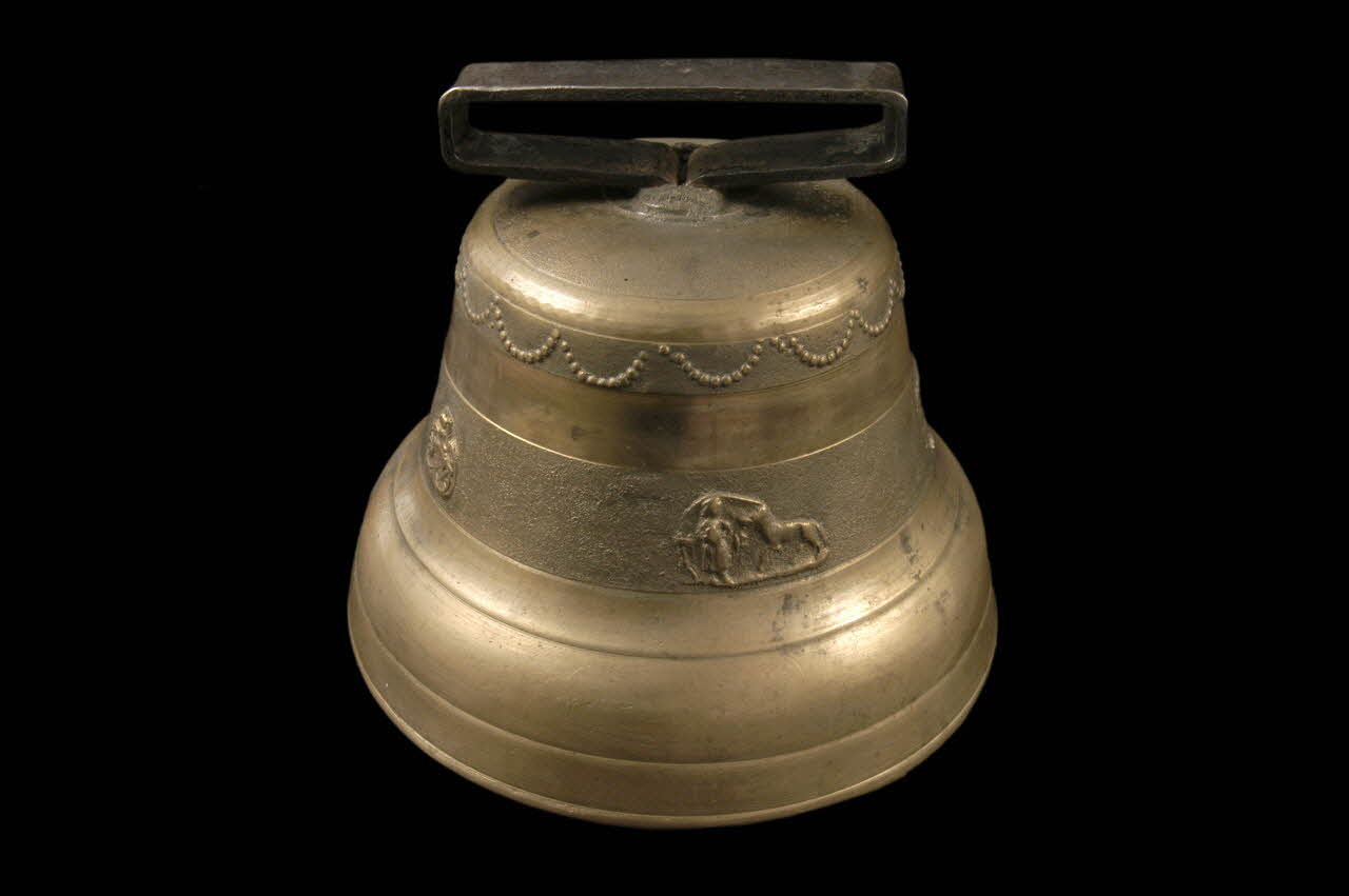 cloche Cousu 1966.66.133 Photo