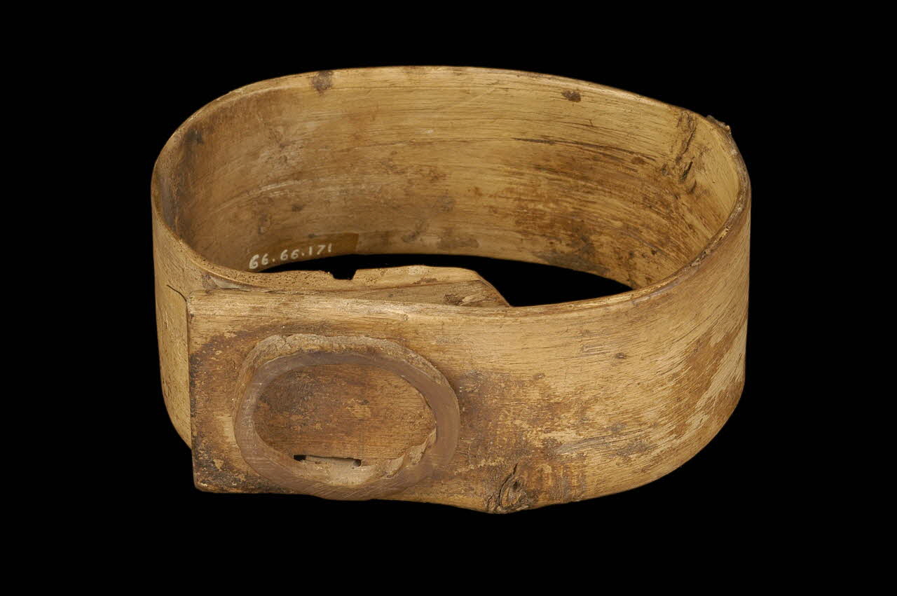 COLLIER DE BREBIS 1966.66.171 Photo