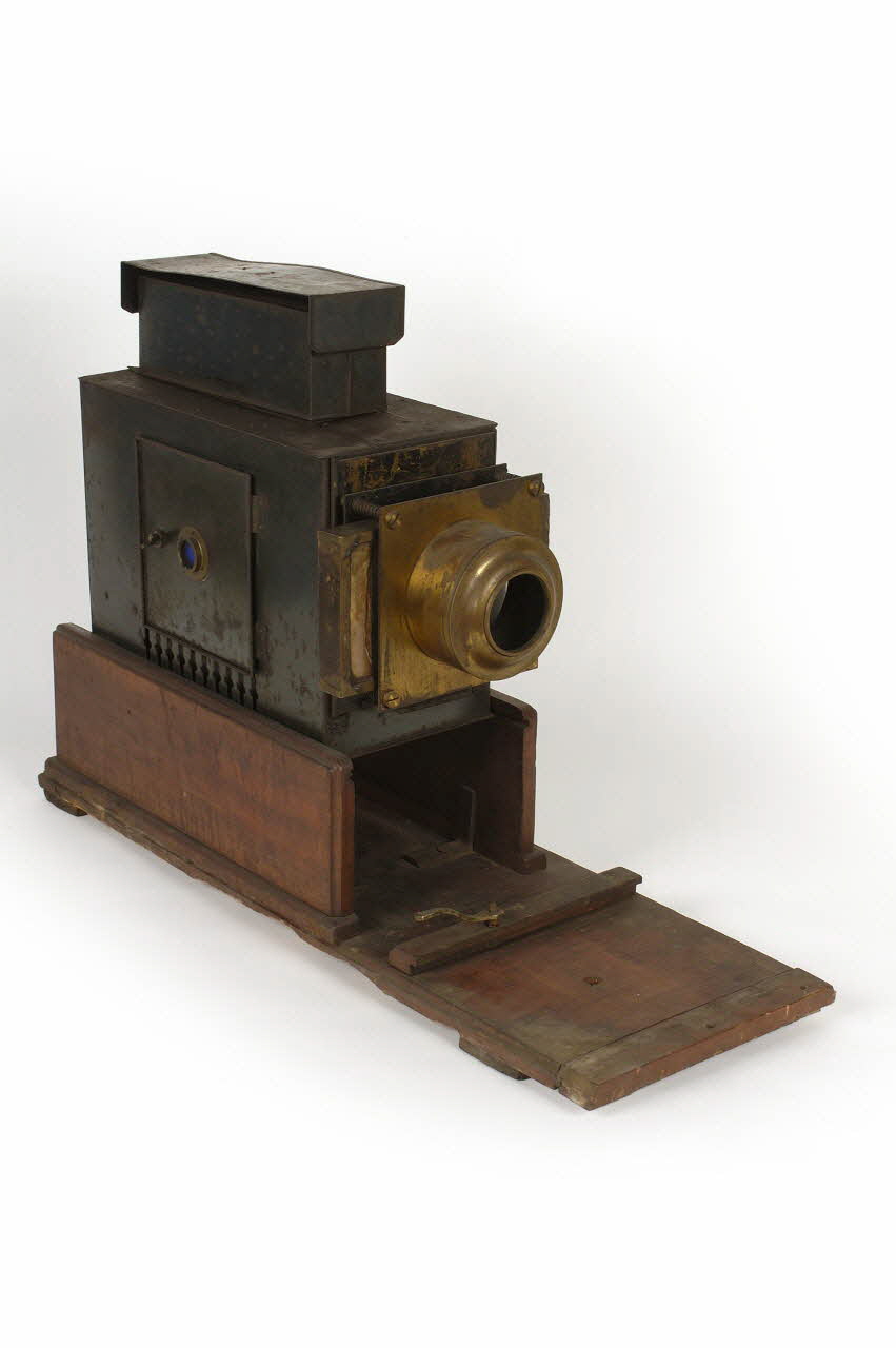 LANTERNE DE PROJECTION 1967.115.166.2.1-2 Photo