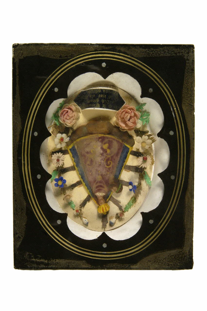 souvenir de pèlerinage du culte catholique 1880 1967.59.1 Photo