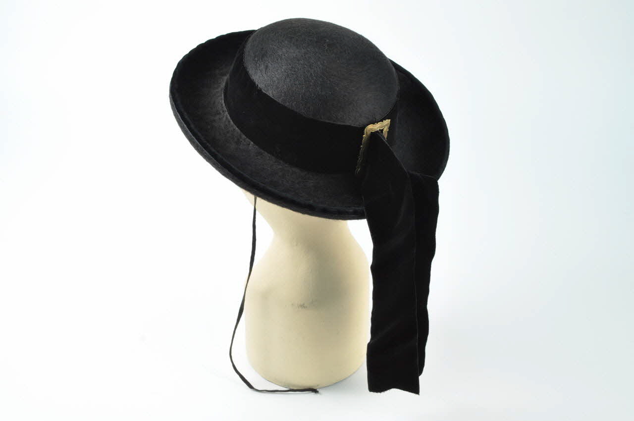 chapeau de garçonnet 1957.26.1 Photo Mucem