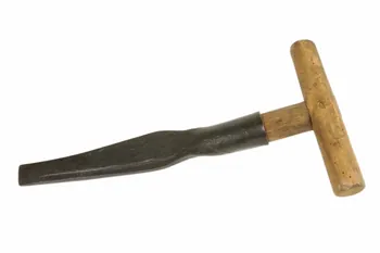 INSTRUMENT POUR ARRACHER LES RACINES 1969.78.3 Photo