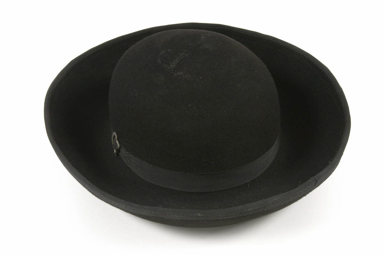 chapeau DMH1969.90.3.1 Photo