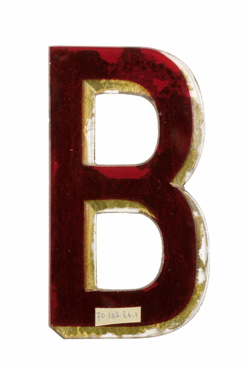 LETTRES D'ENSEIGNE 1970.103.26.1 Photo