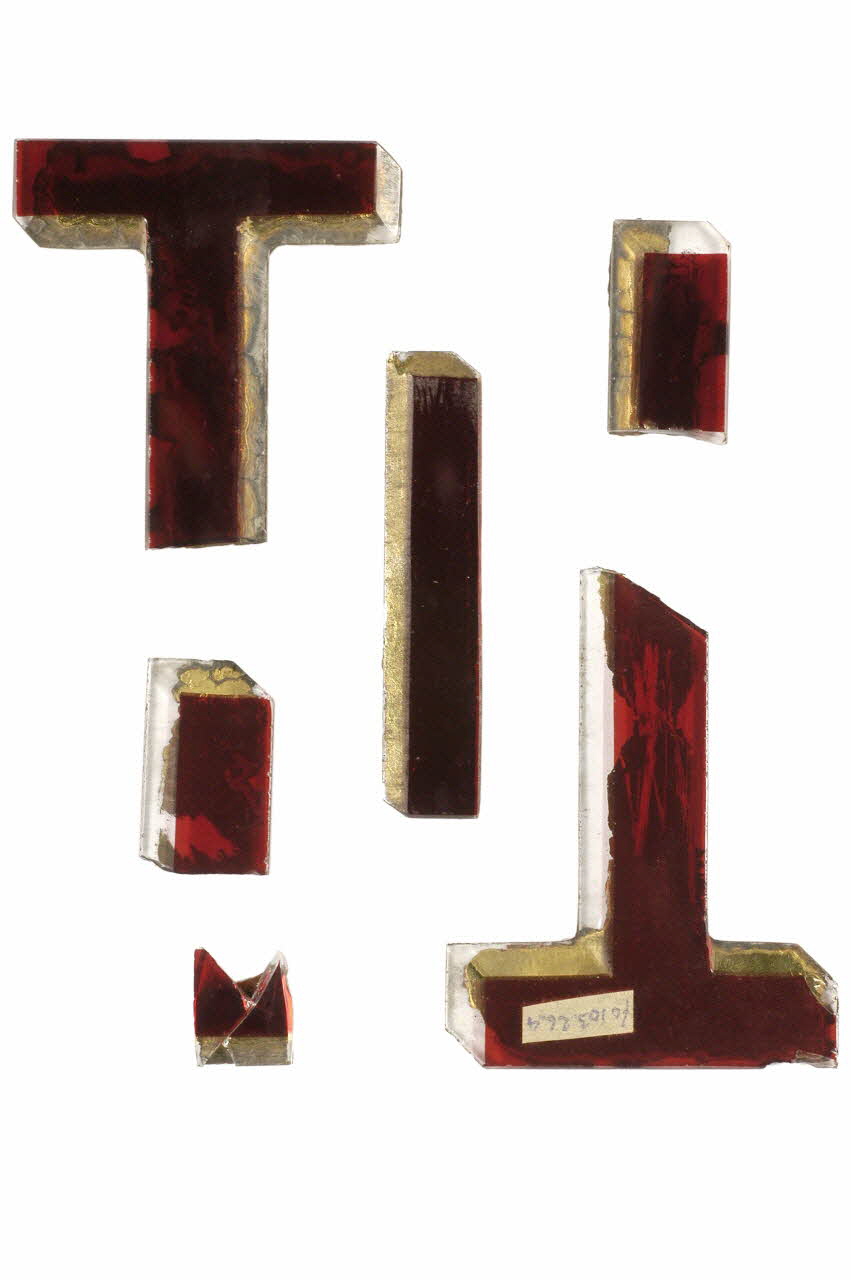 LETTRES D'ENSEIGNE 1970.103.26.4 Photo